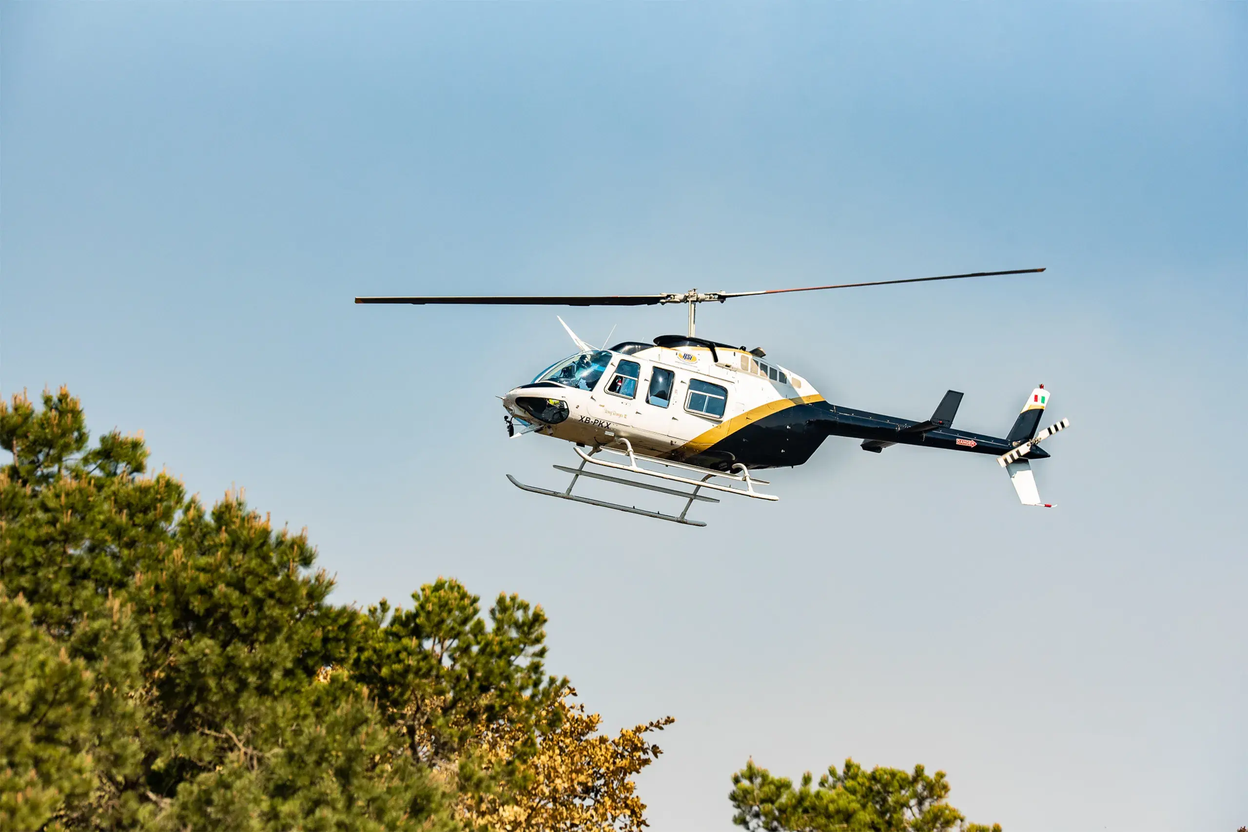 Renta de Helicóptero bell 206 III